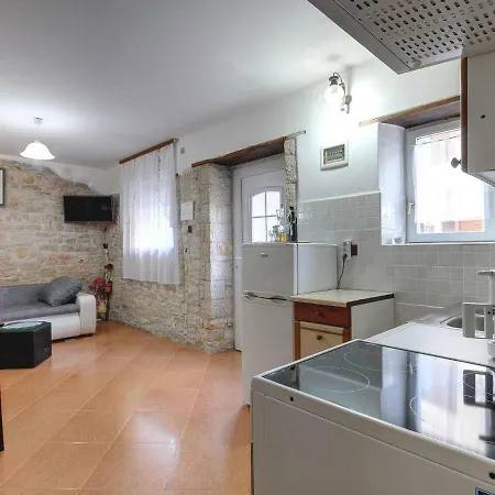 Casa Barat Apartment *