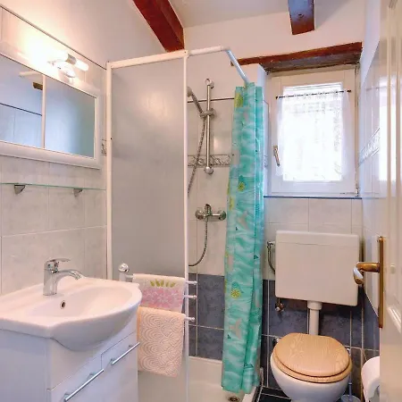 Casa Barat Apartamento *
